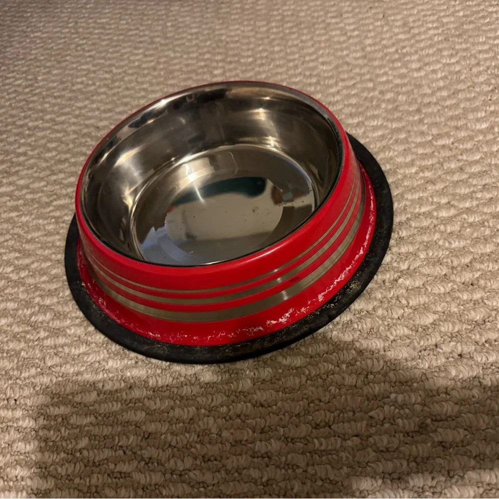 Red and Silver Pet Bowl